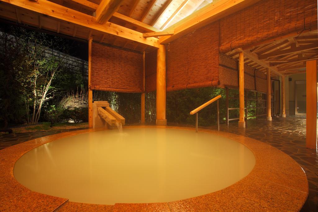 Iizaka Hotel Juraku Fukushima  Bagian luar foto