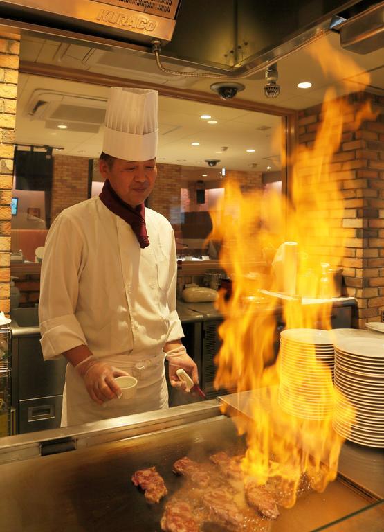 Iizaka Hotel Juraku Fukushima  Bagian luar foto