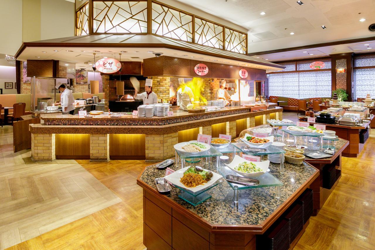 Iizaka Hotel Juraku Fukushima  Bagian luar foto